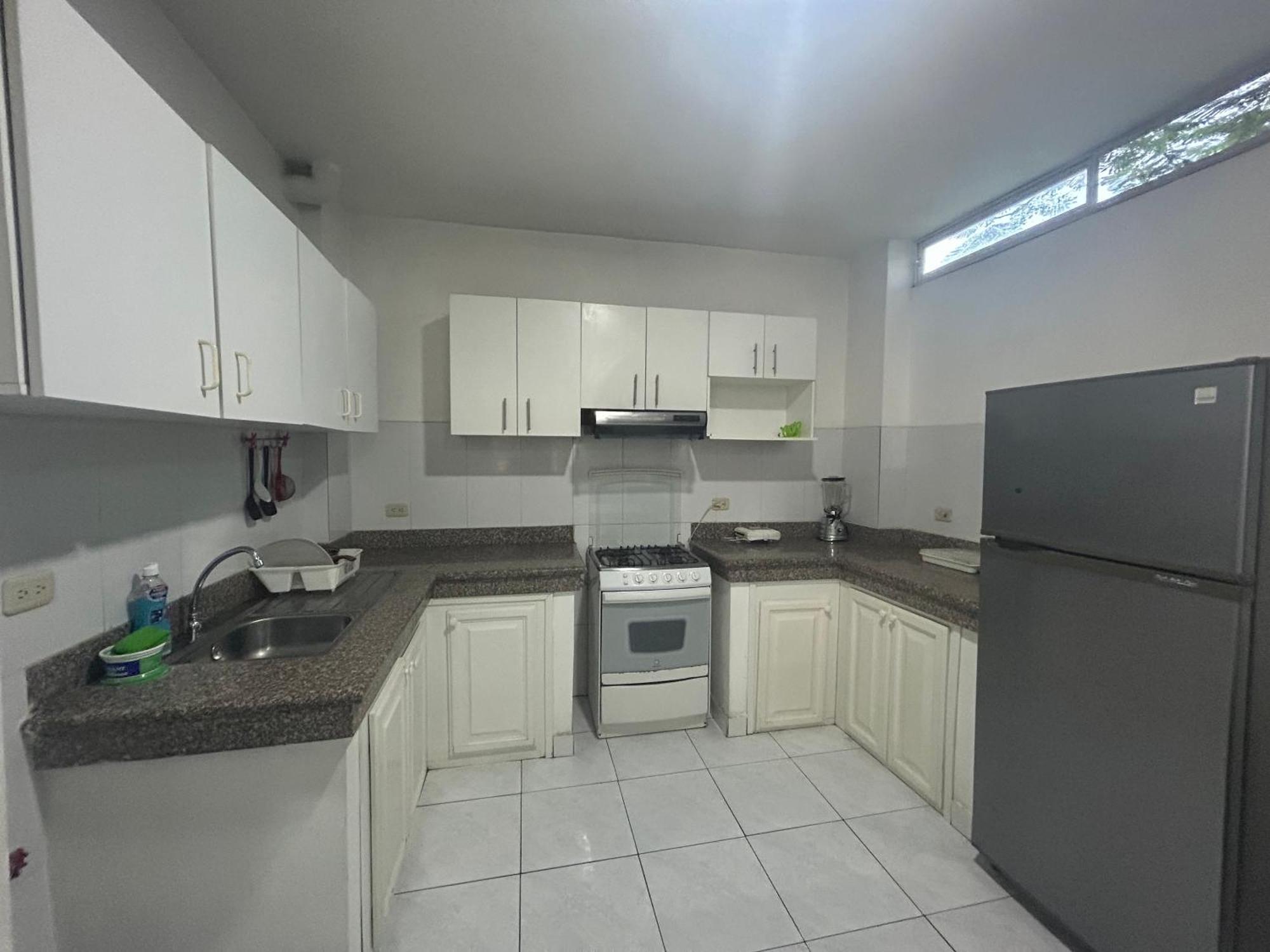 Departamentos De 2 Y 3 Habitaciones En El Centro De マンタ エクステリア 写真