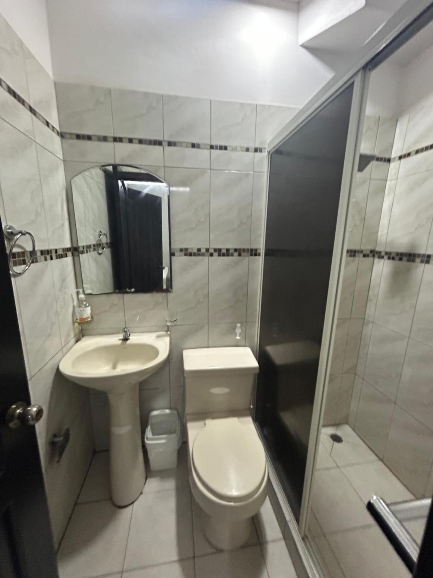 Departamentos De 2 Y 3 Habitaciones En El Centro De マンタ エクステリア 写真